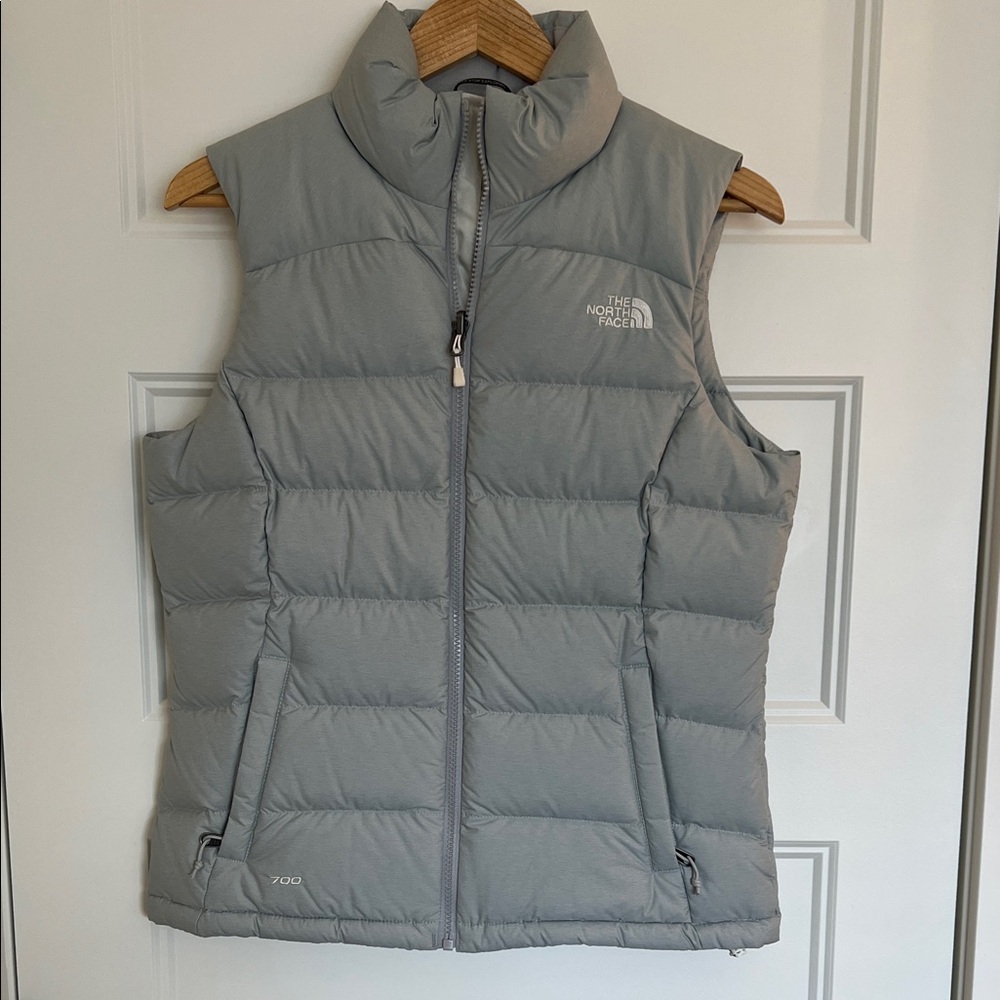 The North Face Women's Light Gray Puffer Vest